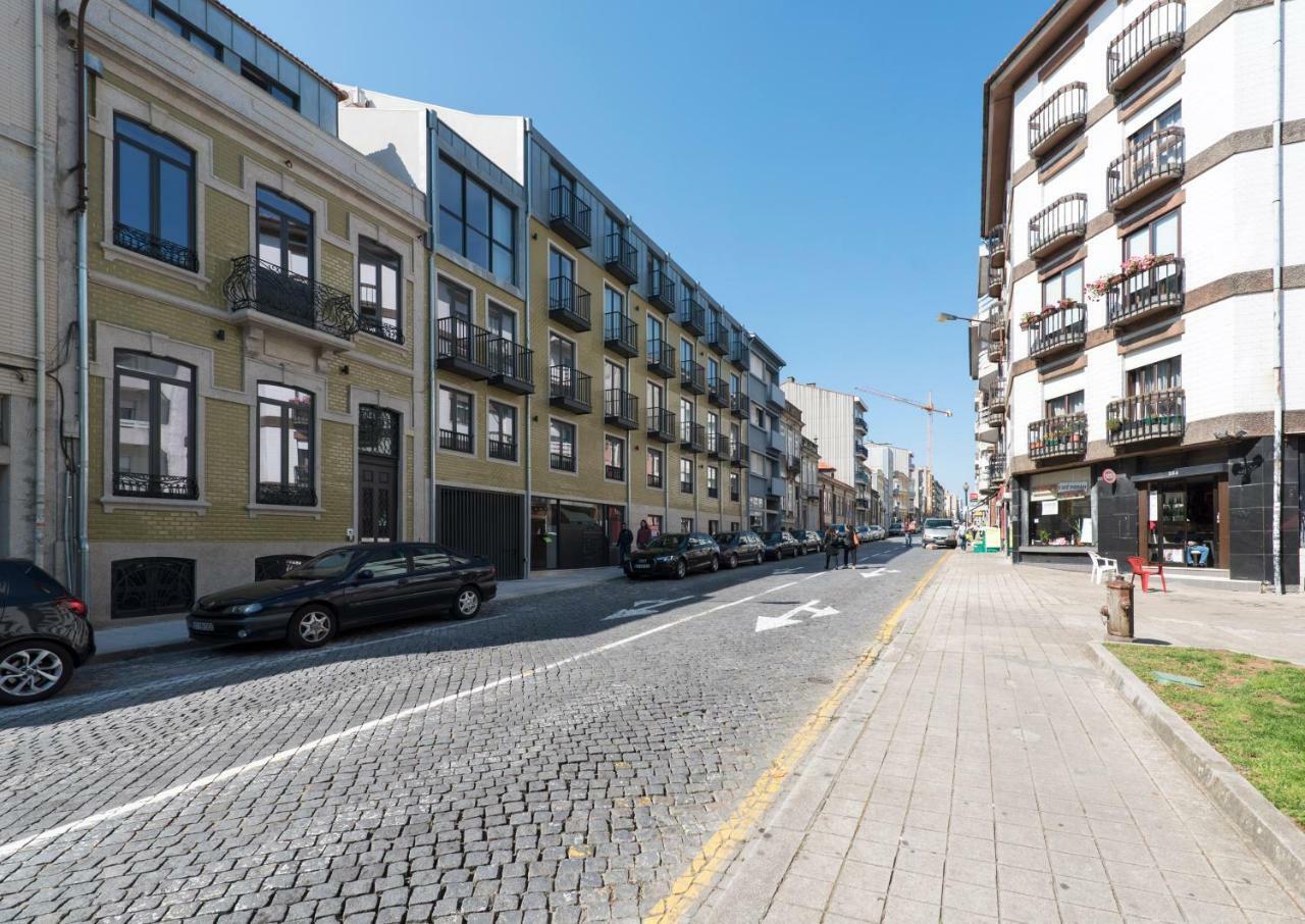 Lovelystay - Downtown Balcony Apartment With Free Parking OOporto Exterior foto