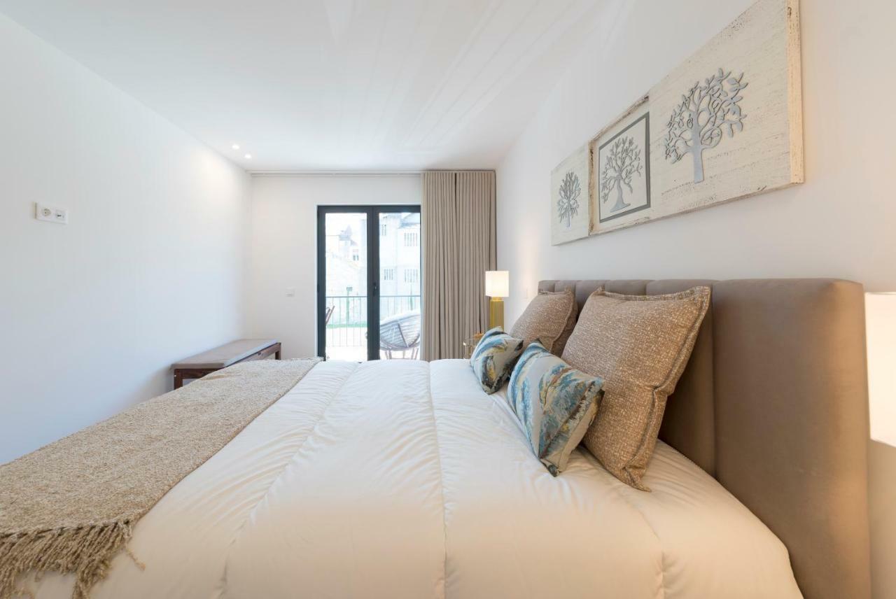 Lovelystay - Downtown Balcony Apartment With Free Parking OOporto Exterior foto